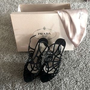 Prada size 37 heels with dust bag and original box. Purchased in Italy